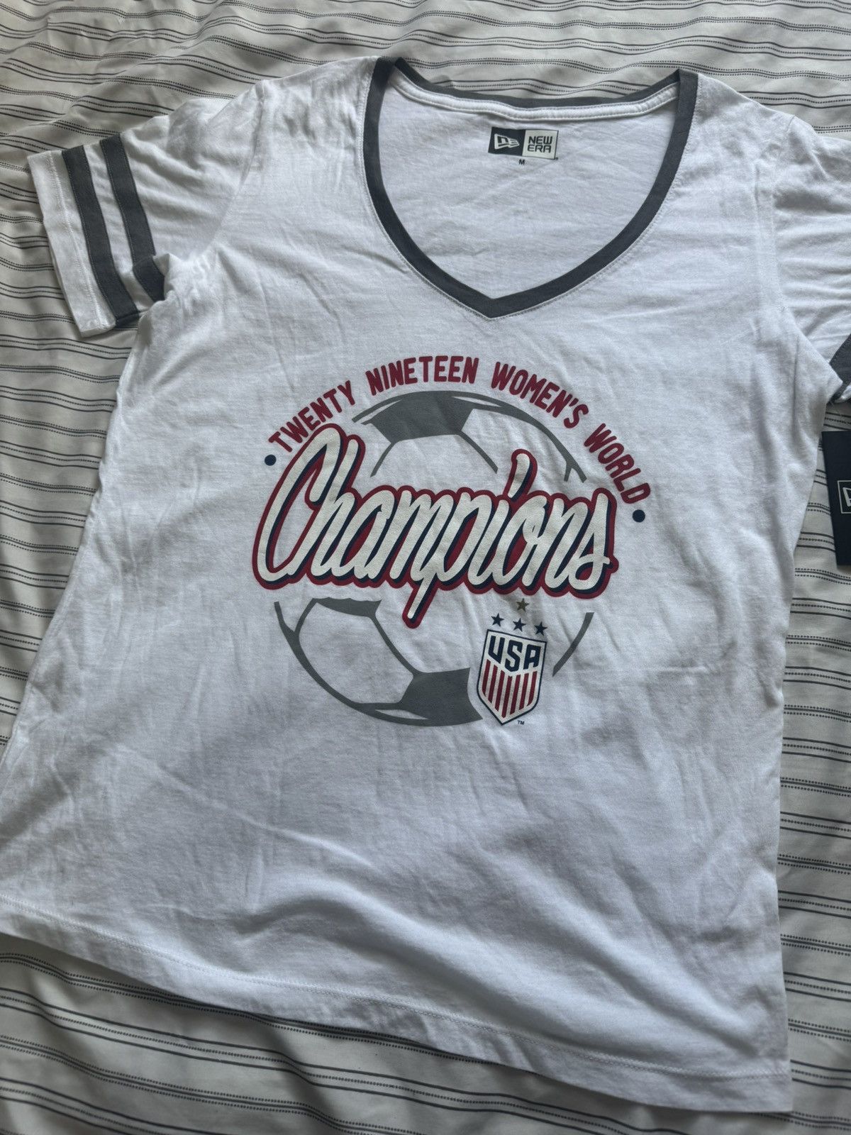 New Era NWT USA Women’s Soccer Champions Tee Medium Size M / US 6-8 / IT 42-44 - 5 Thumbnail