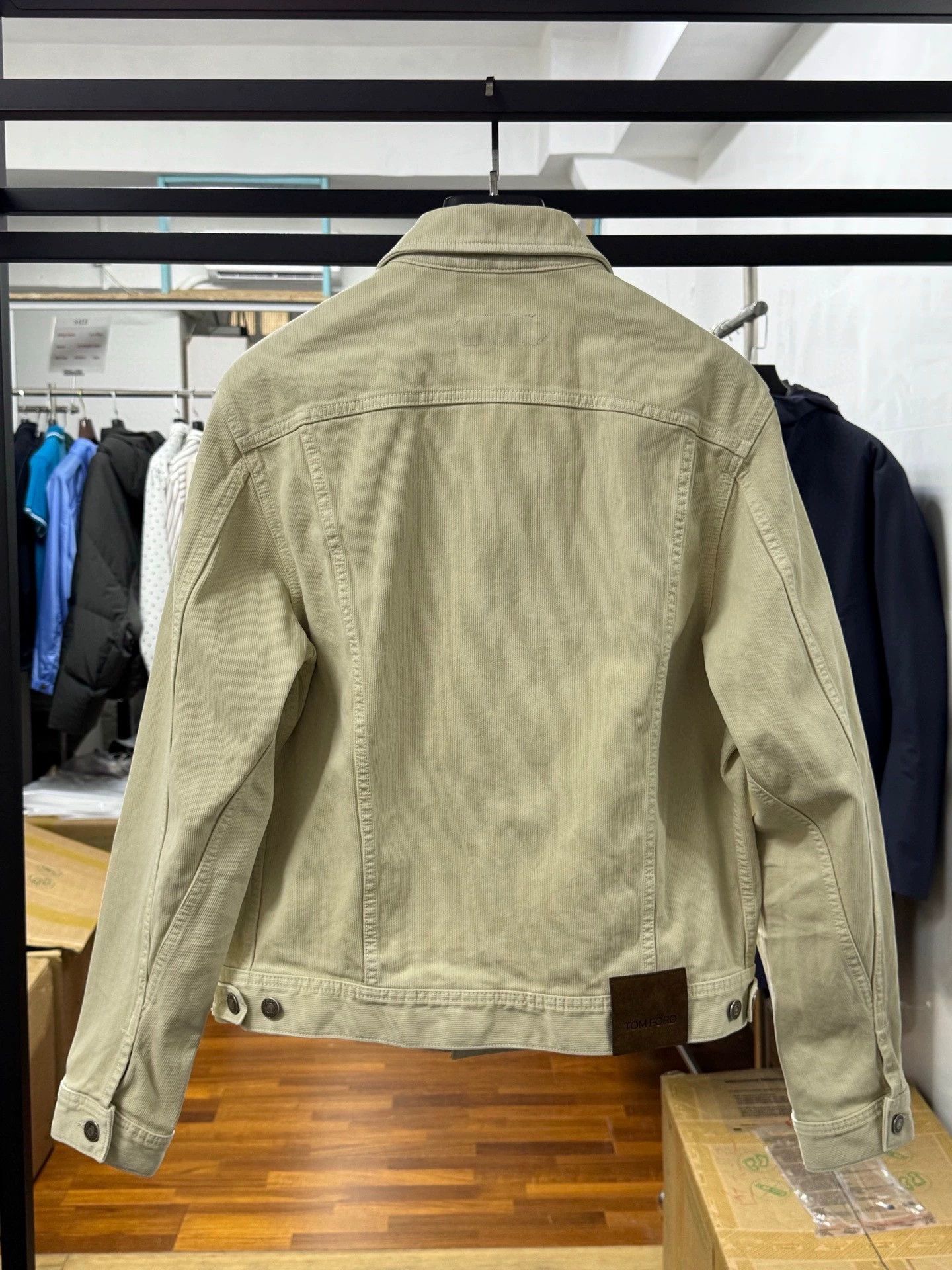 Tom Ford tom ford men's beige denim jacket Size US S / EU 44-46 / 1 - 5 Thumbnail