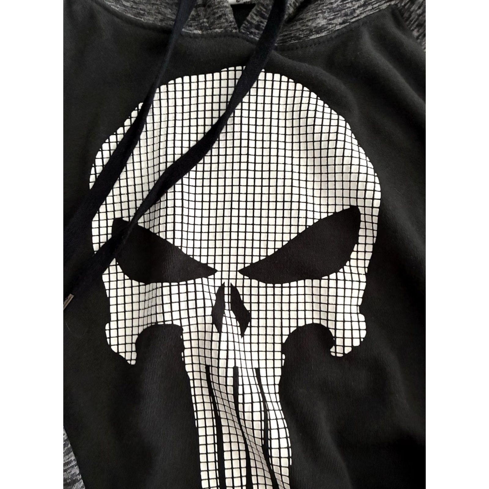 Vintage Marvel Punisher XL Black Hoodie Mens Textured Skull Pullover Official Comic Hero Size US XL / EU 56 / 4 - 2 Thumbnail