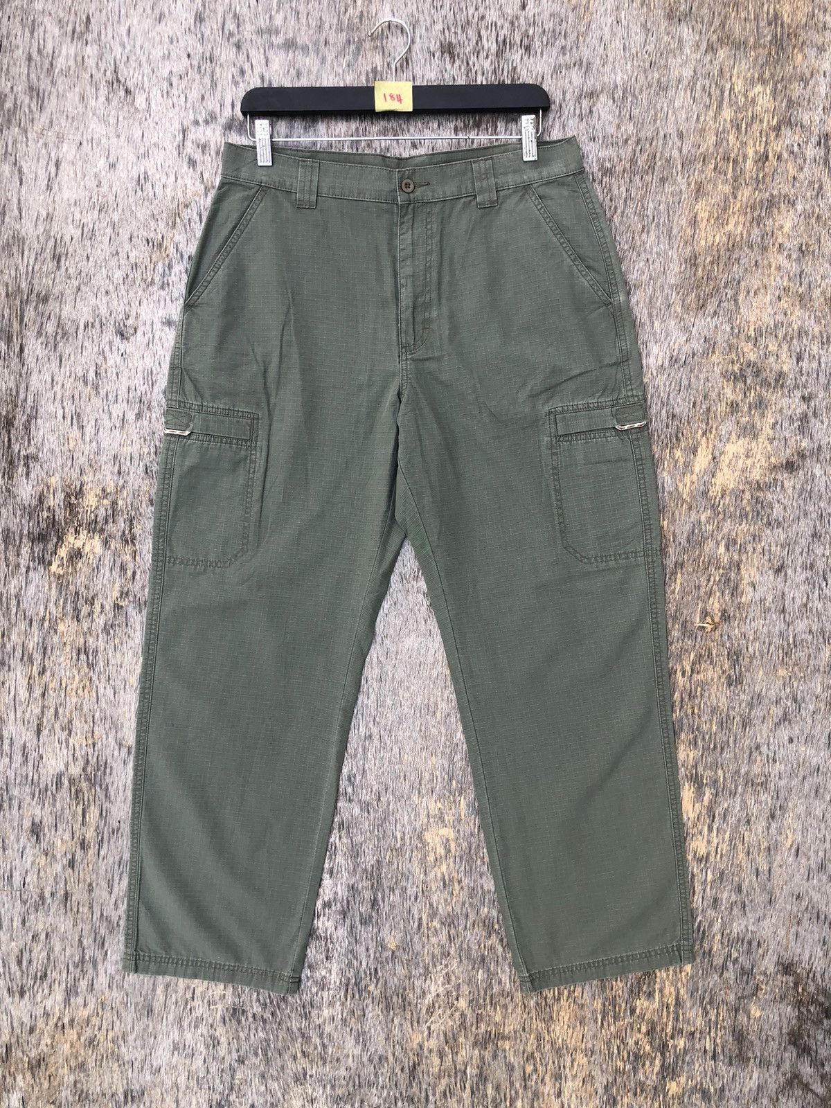 Japanese Brand Very rare Green Cargo Pants Baggy Pattern W33 x L40 Size US 33 - 1 Thumbnail