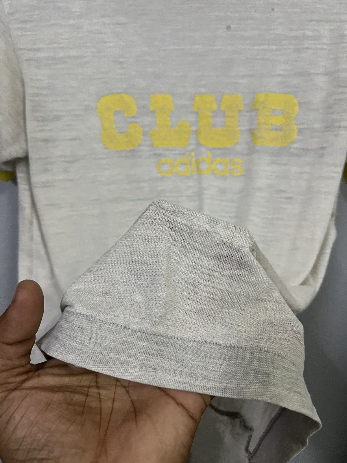 Vintage VINTAGE ADIDAS CLUB RINGER/SINGLE STITCH Size US M / EU 48-50 / 2 - 8 Thumbnail