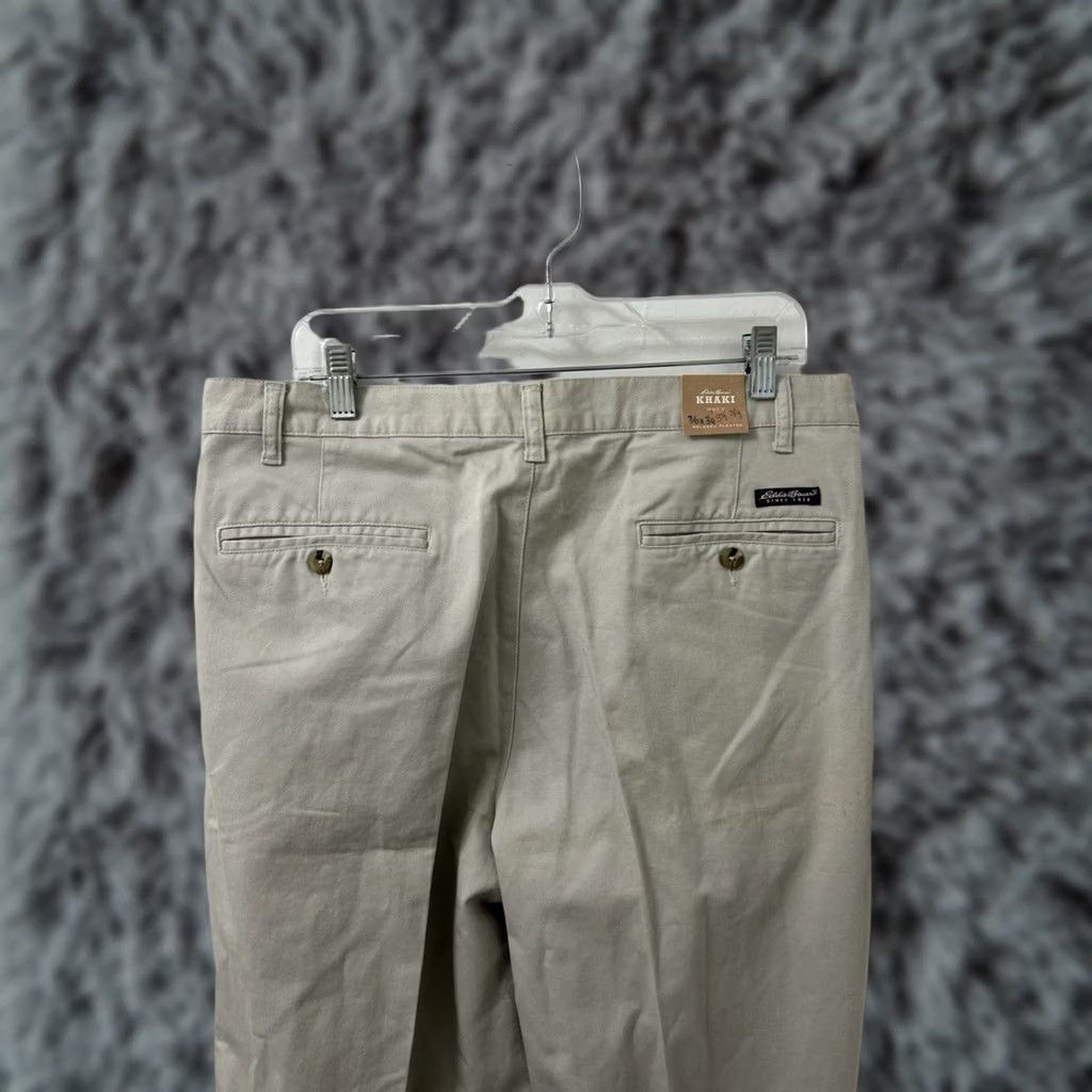 Eddie Bauer Eddie Bauer Pants Mens 36x34 Beige Khaki Relaxed Fit Pleated Trousers Size US 36 / EU 52 - 1 Thumbnail