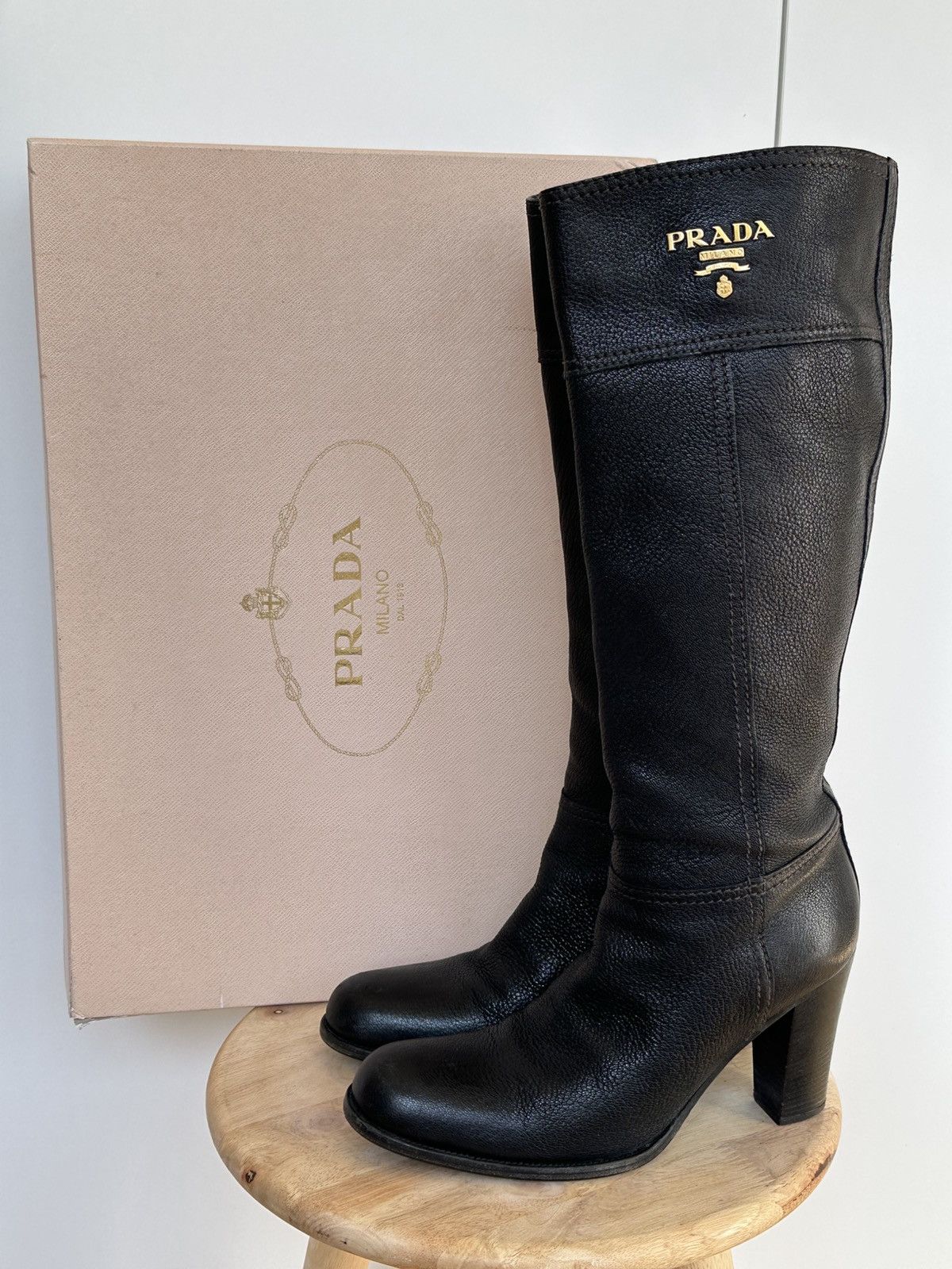 Prada Prada Black Leather Knee-High Boots Gold Logo Block Heel Size US 8.5 / IT 38.5 - 1 Thumbnail