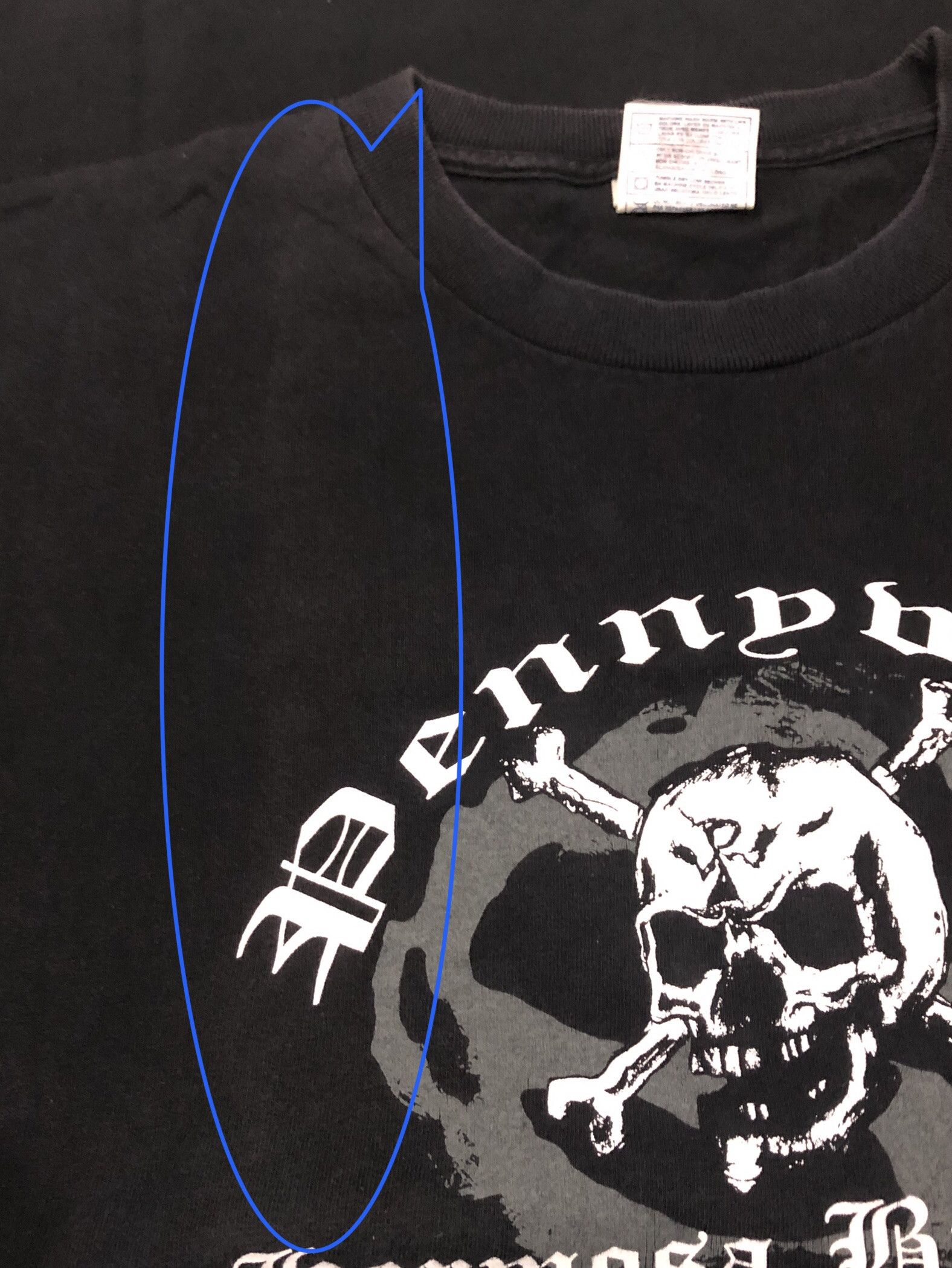 Vintage Vintage American Punk Rock Band Pennywise T-shirts Size US XL / EU 56 / 4 - 6 Thumbnail