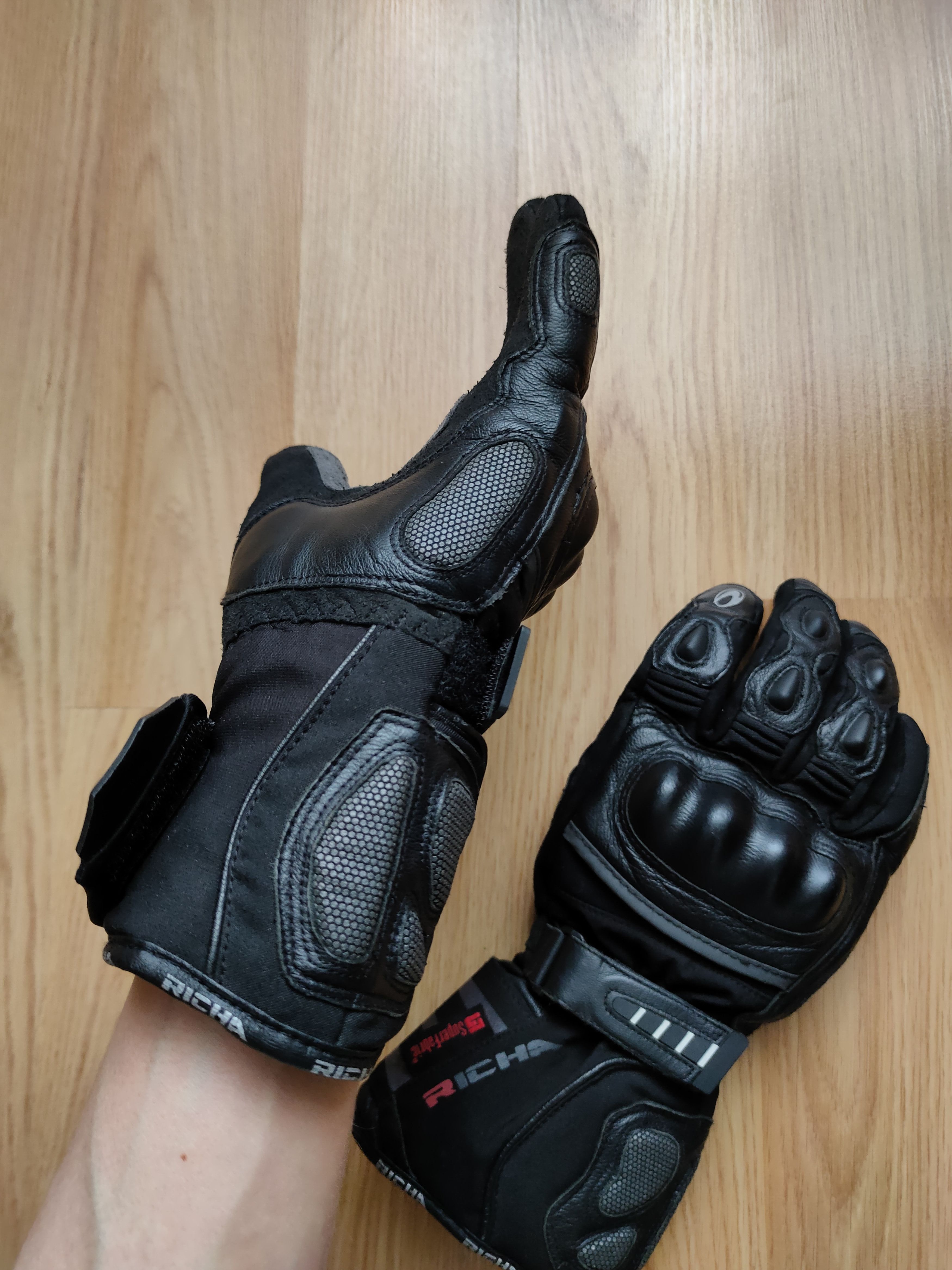 Alpinestars Richa S motorcycle gloves leather motorcycle gloves richa Size ONE SIZE - 7 Thumbnail