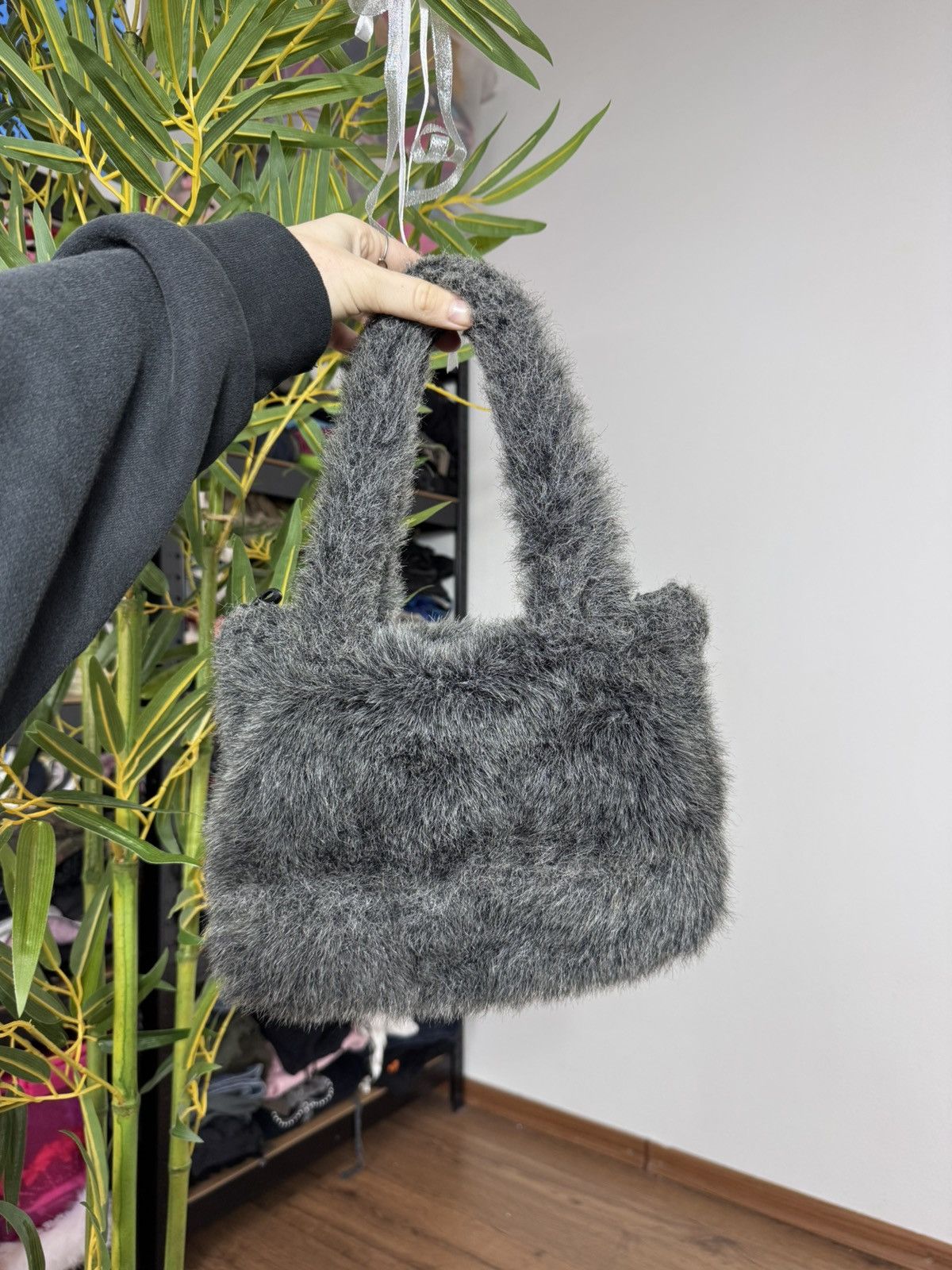 Vintage VINTAGE FLUFFY 2000s BAG Size ONE SIZE - 1 Thumbnail