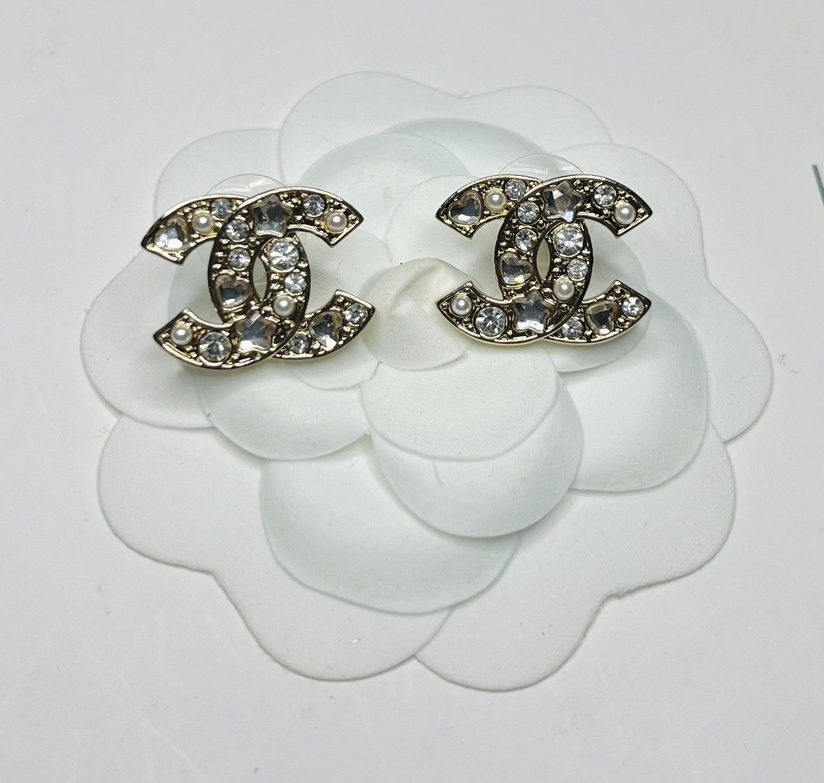 Chanel Chanel crystal earrings Size ONE SIZE - 2 Thumbnail