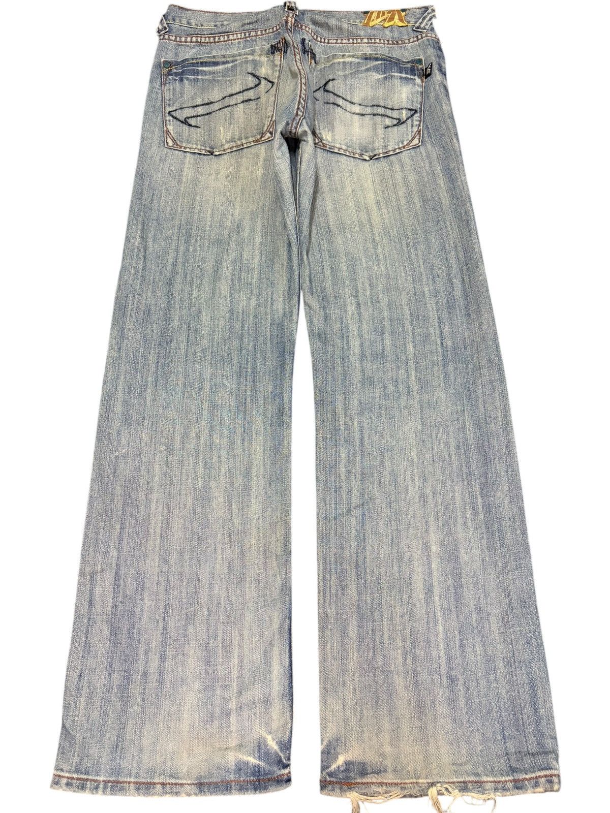 Fubu Vintage Japanese Brand Faded Wash Distressed Loose Jeans Size US 32 / EU 48 - 2 Thumbnail