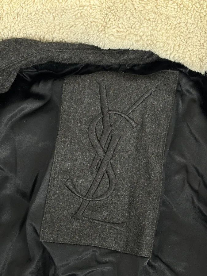 Yves Saint Laurent AW2010 Yves Saint Laurent Grey Wool Single-Breasted Fur Collar Jacket Size US M / EU 48-50 / 2 - 10 Thumbnail