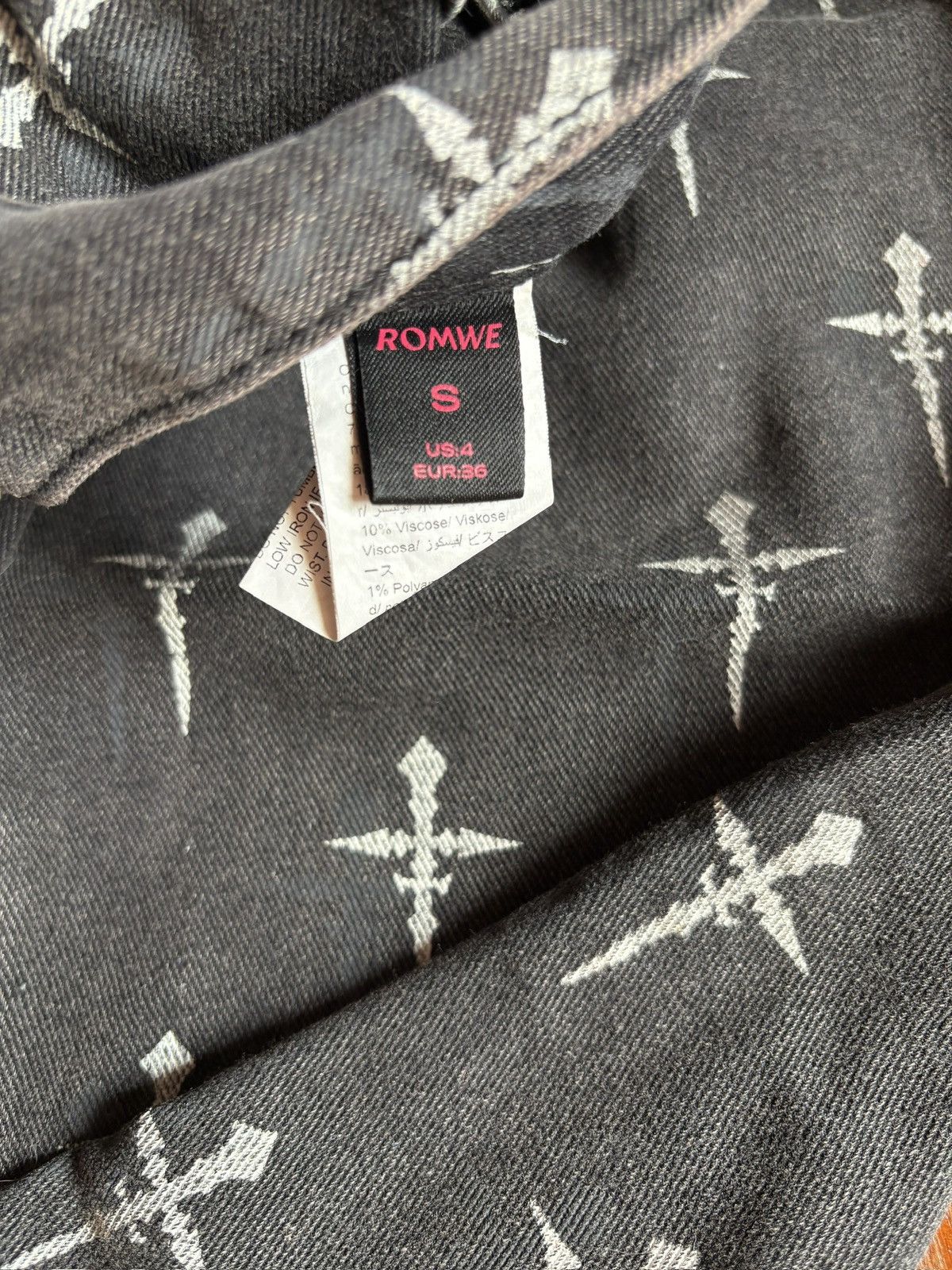 Other ROMWE DAGGER JEANS Size 26" / US 2 / IT 38 - 4 Thumbnail