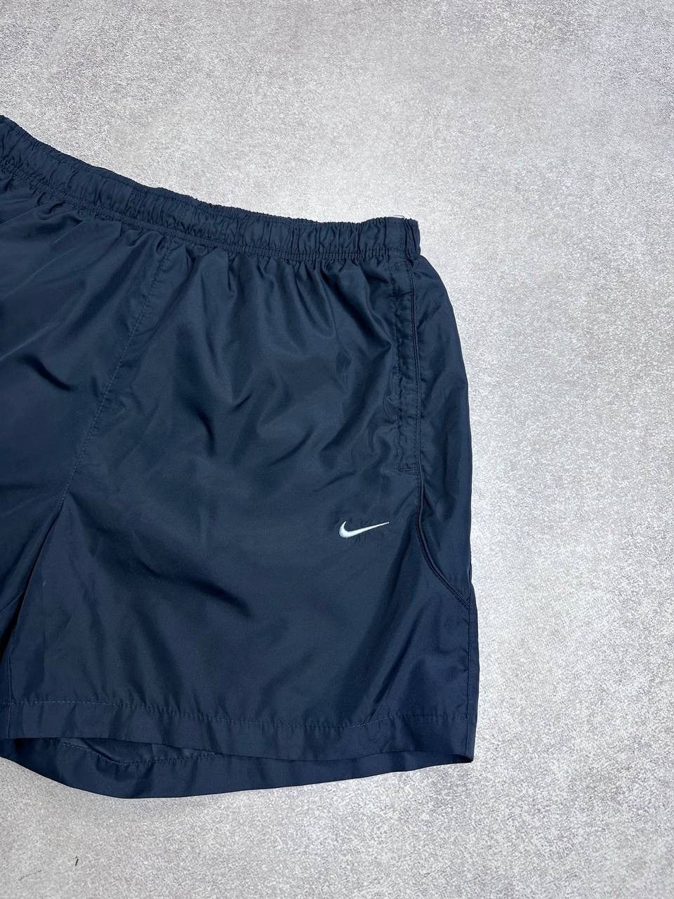 Vintage Vintage Nike Sportwear Running Shorts Y2K Rare L Size US 34 / EU 50 - 2 Thumbnail