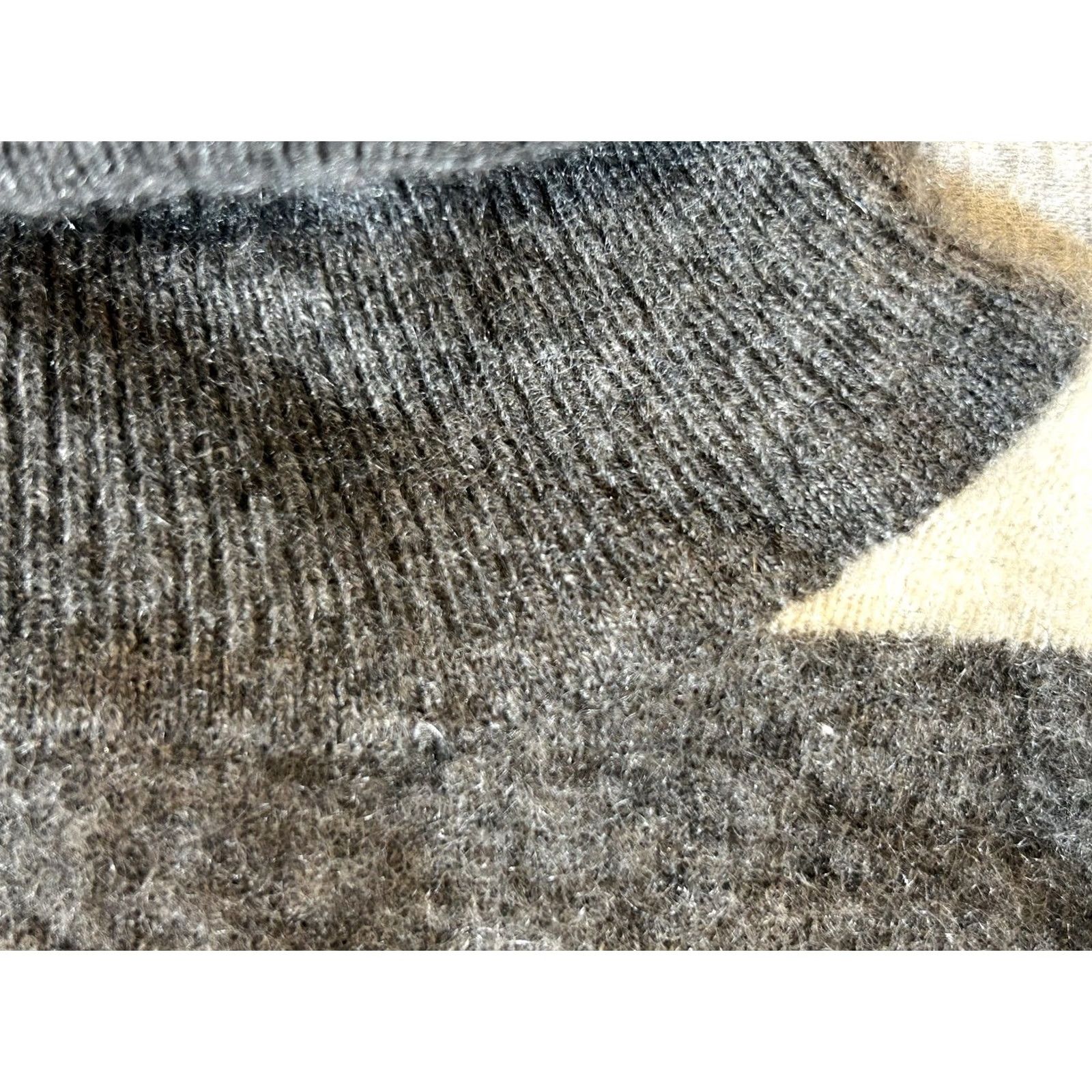 J.Crew VINTAGE J.CREW Sweater Womens Small Cashmere Turtleneck Gray Striped Italian 90s? (adjust) Size S / US 4 / IT 40 - 6 Thumbnail