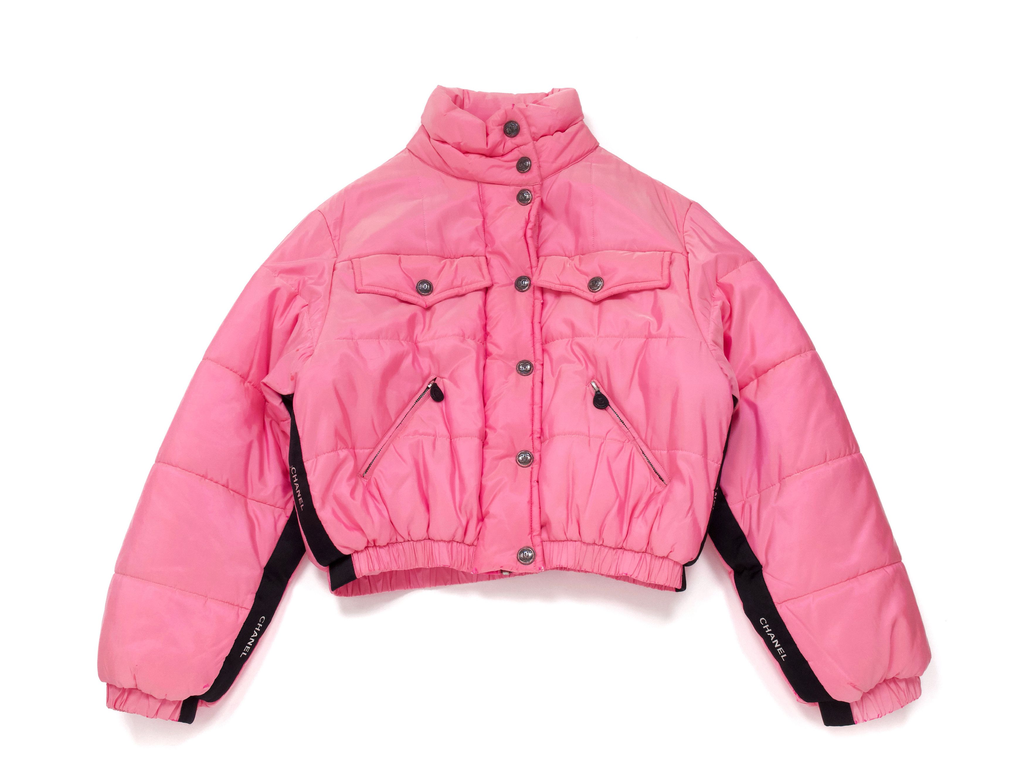 Chanel Chanel Fall 1996 silk puffer jacket Size XS / US 0-2 / IT 36-38 - 1 Thumbnail