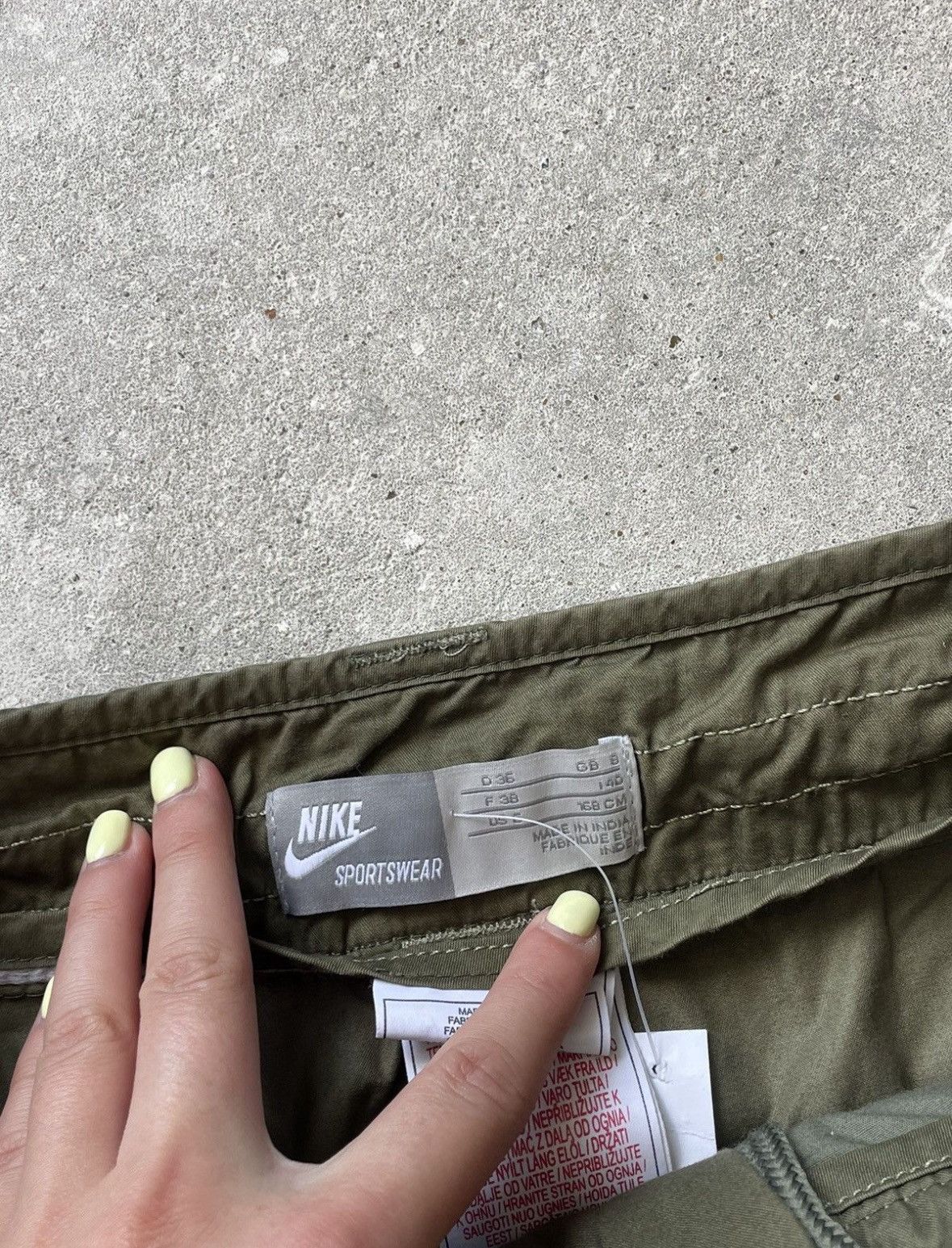 Nike Vintage Nike Camo Skirt Size 27" / US 4 / IT 40 - 3 Thumbnail