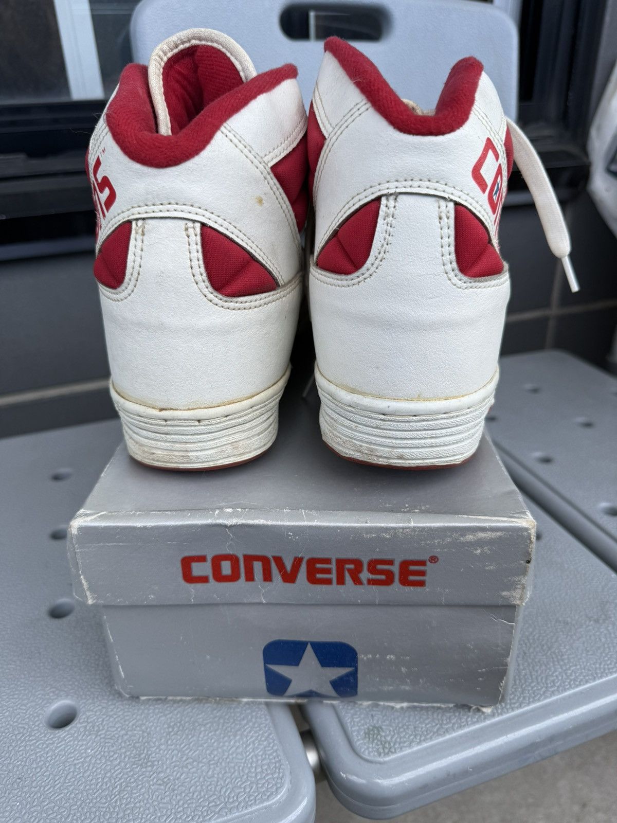 Converse Vintage hi top converse sneaker shoes size 11.5 Size US 11.5 / EU 44-45 - 2 Thumbnail