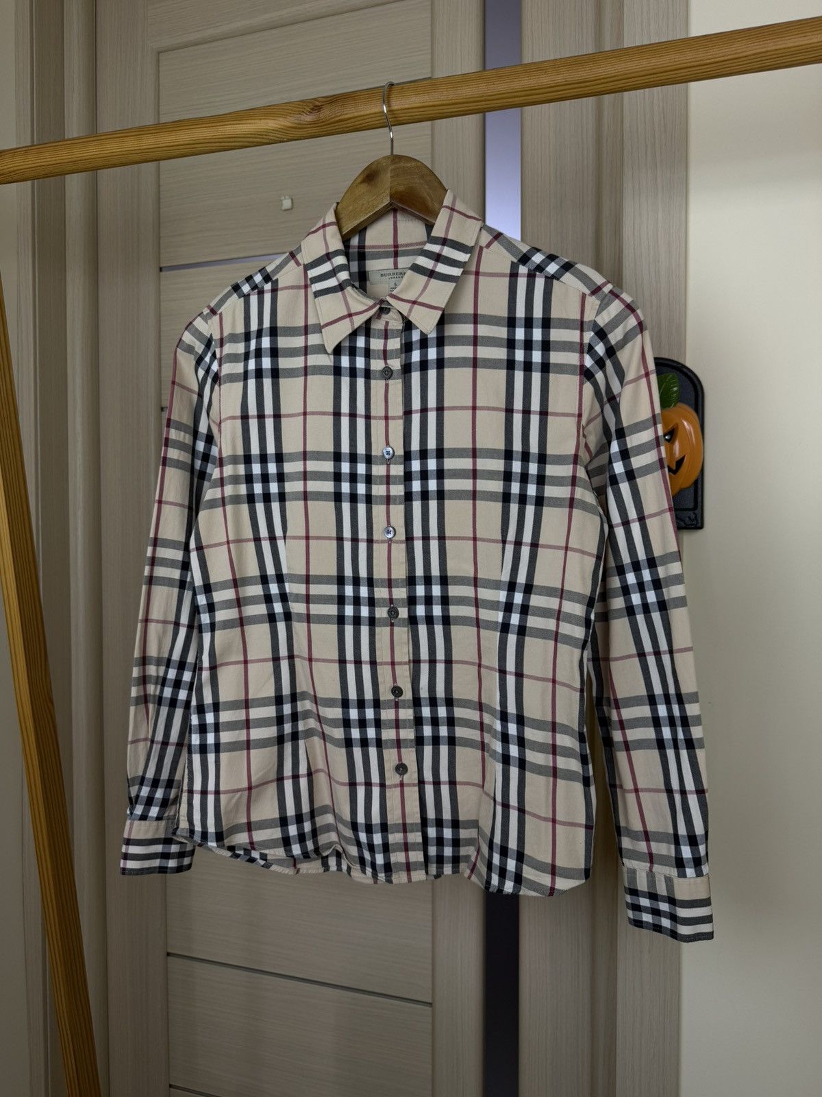 Burberry Burberry Brit slim fit nova check shirt button down women Size S / US 4 / IT 40 - 2 Thumbnail