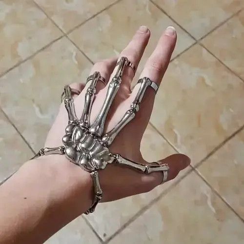 Jewelry Silver color exo-skeleton bracelet Size ONE SIZE - 1 Thumbnail