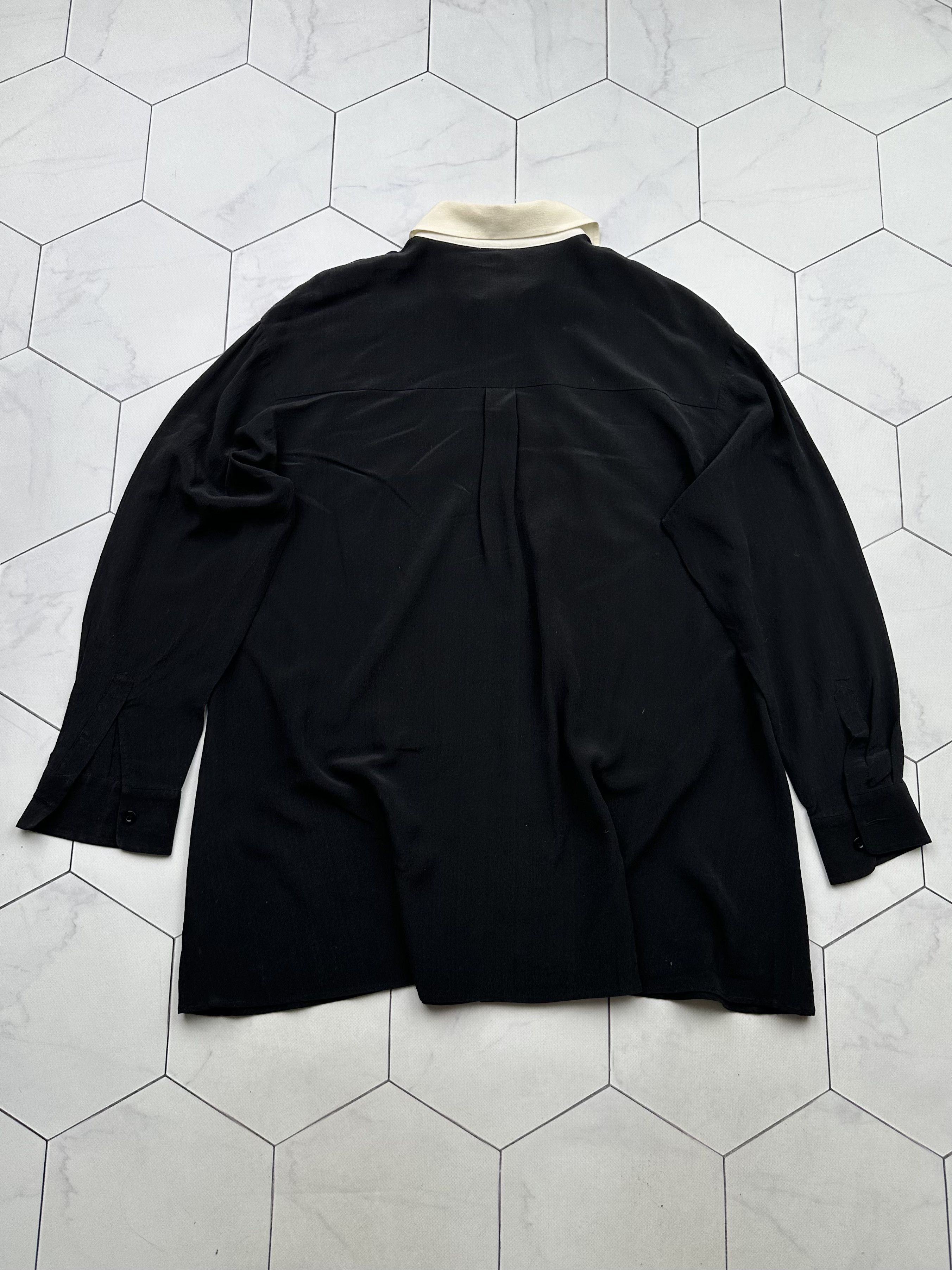 Boutique Moschino Boutique Moschino Silk Blouse (B283) Size M / US 6-8 / IT 42-44 - 7 Thumbnail
