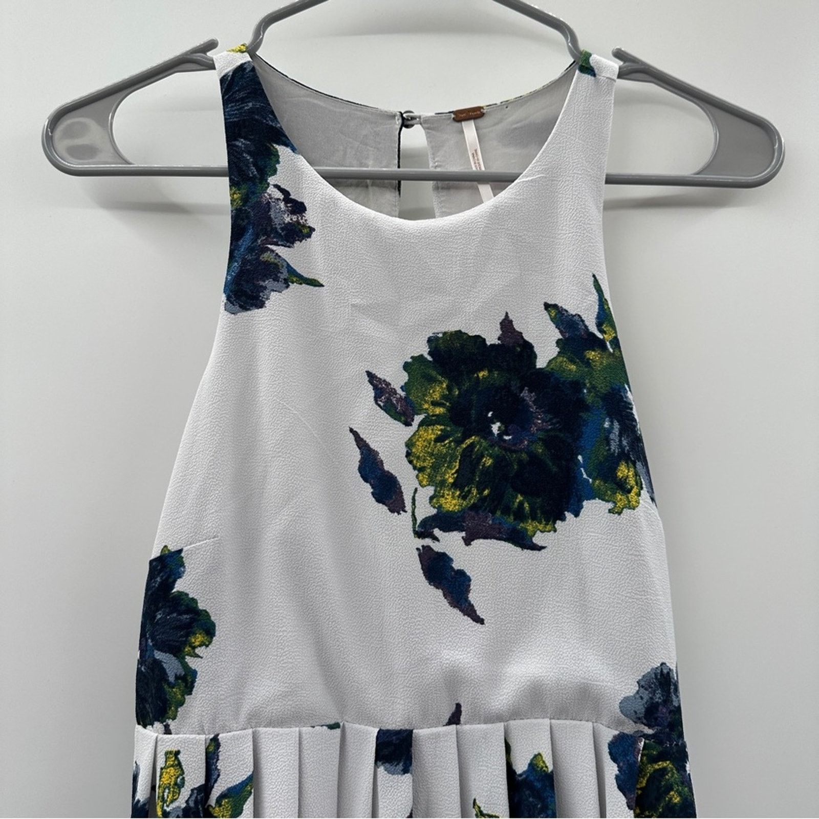 Free People Free People Flutterby Blue & White Sleeveless Mini Dress Size XS / US 0-2 / IT 36-38 - 3 Thumbnail