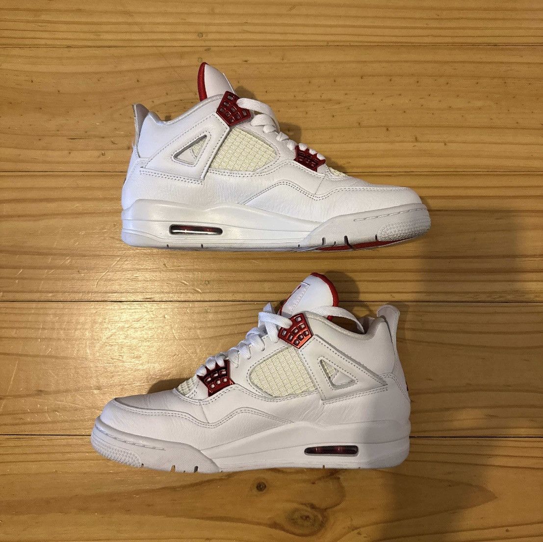 Jordan Brand Air Jordan 4 Retro ‘Red Metallic’ Size US 8 / EU 41 - 2 Thumbnail
