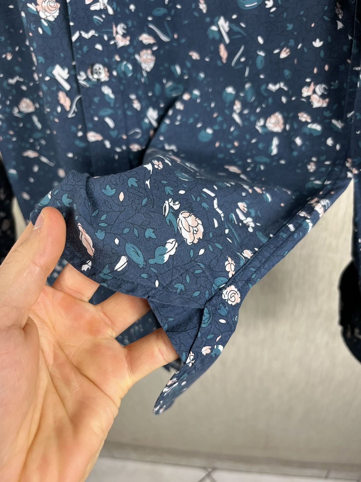 Designer × Lacoste Lacoste live l!ve full print floral designer shirt 39 logo Size US S / EU 44-46 / 1 - 16 Thumbnail