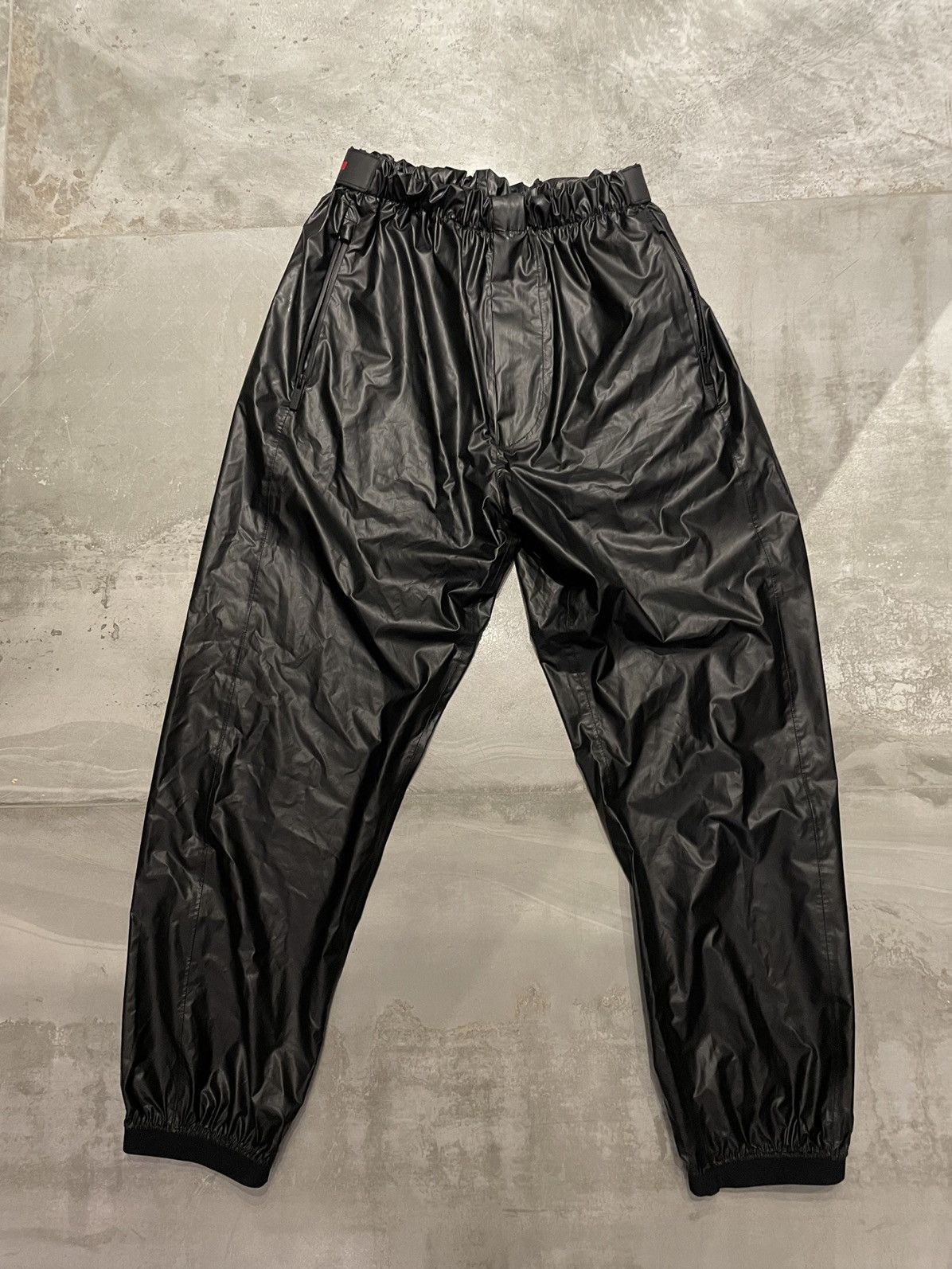 Prada Prada Linea Rossa Light Nylon Pants Size US 32 / EU 48 - 2 Thumbnail