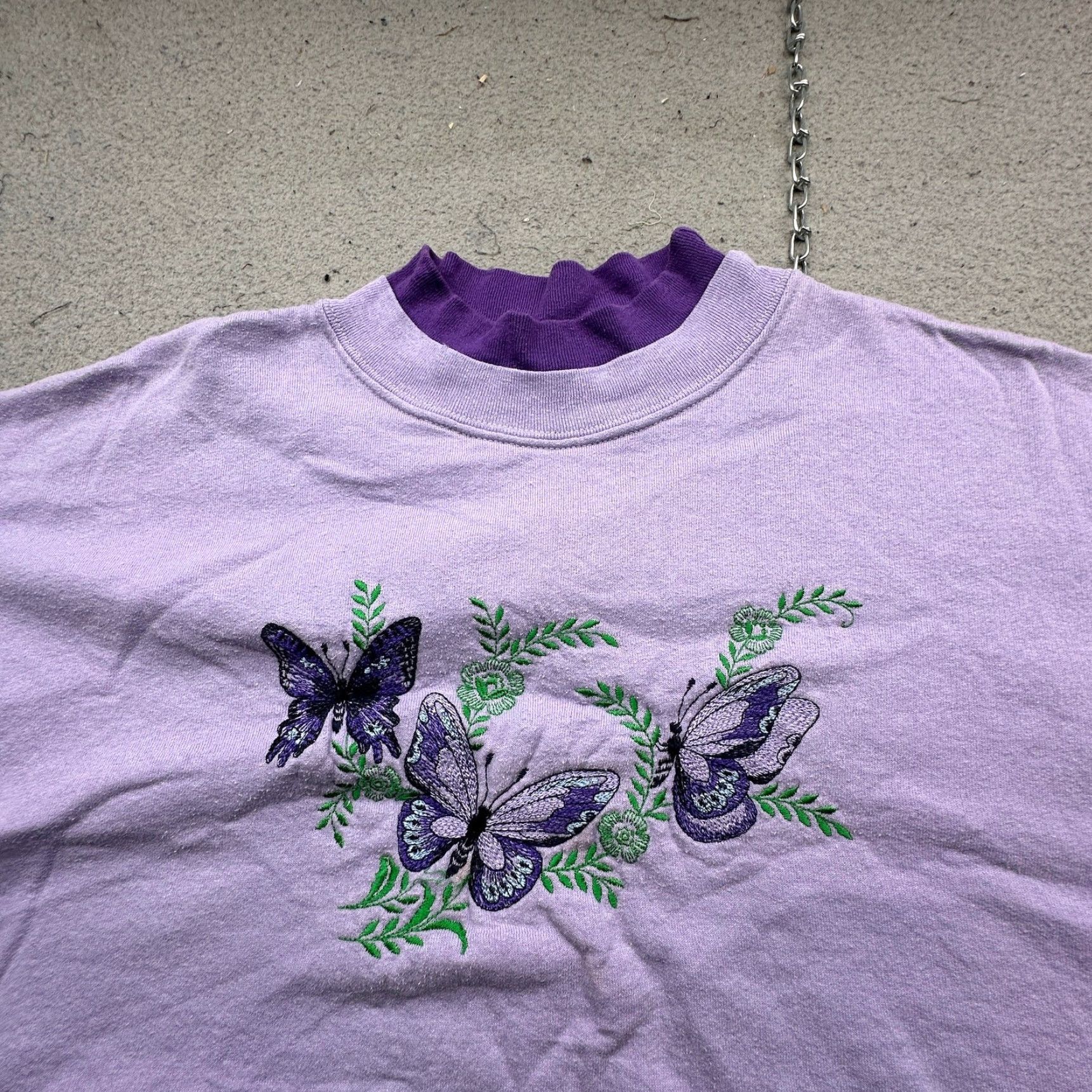 Vintage VINTAGE Ginni Girl Purple Butterfly Embroidered Sweatshirt Womens XXL Crewneck Pullover 90s Nature Graphic Print Mock Neck Size XXL / US 16-18 / IT 52-54 - 7 Thumbnail