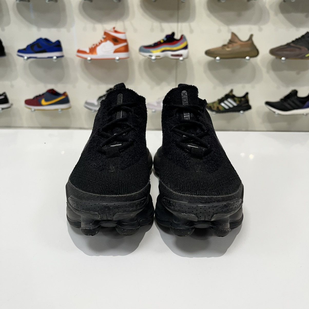 Nike Nike Air Max Scorpion FK Triple Balck (W) Size US 7 / IT 37 - 8 Thumbnail
