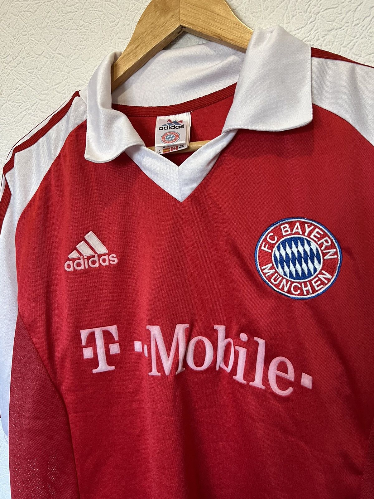 Adidas × Vintage Ze. Roberto Bayern Munich Adidas 2003/2004 Kit Home Jersey Size US XL / EU 56 / 4 - 2 Thumbnail