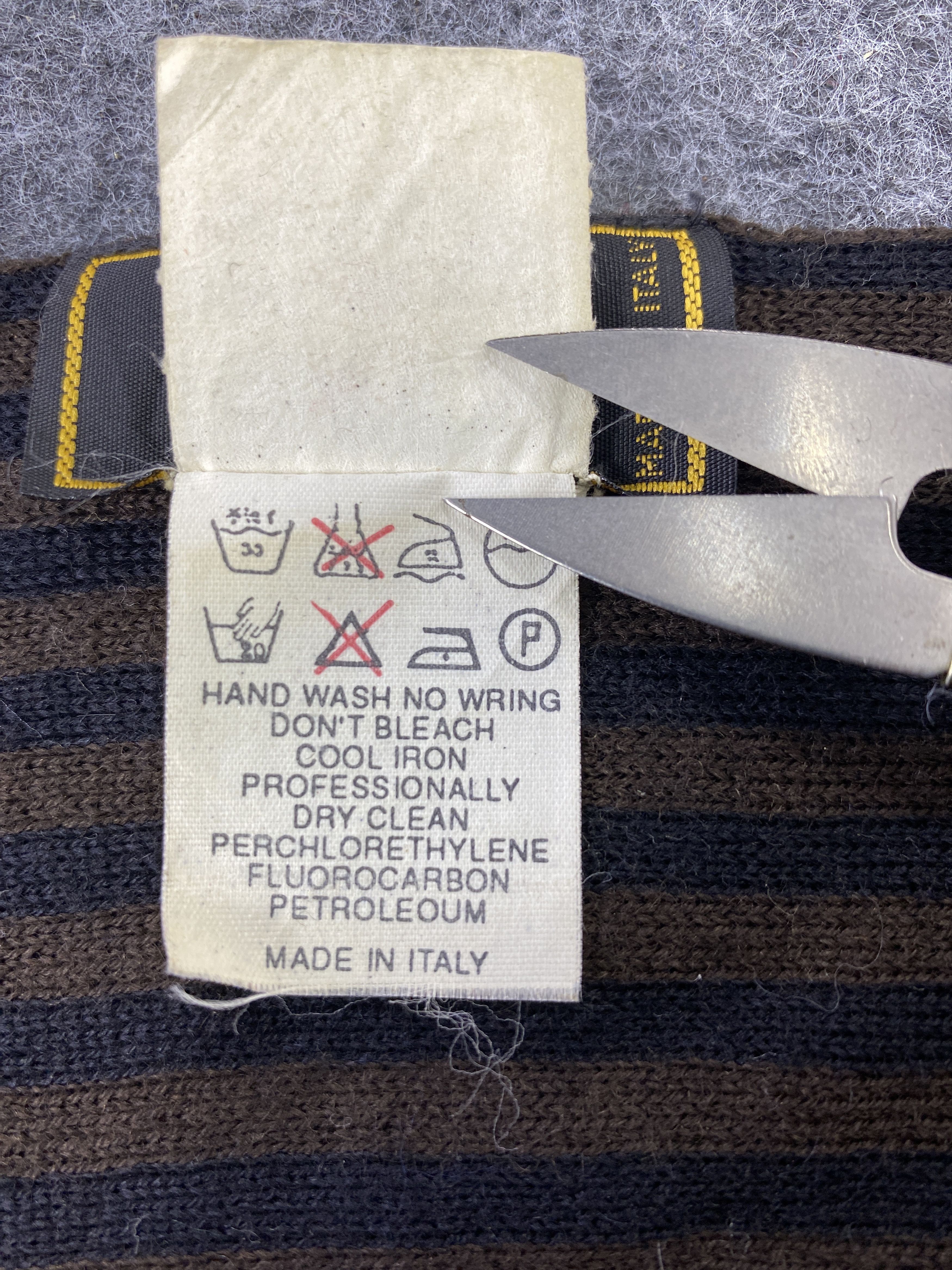 Fendi Fendi Scarf/Muffler/Neckwear-T395 Size ONE SIZE - 6 Thumbnail