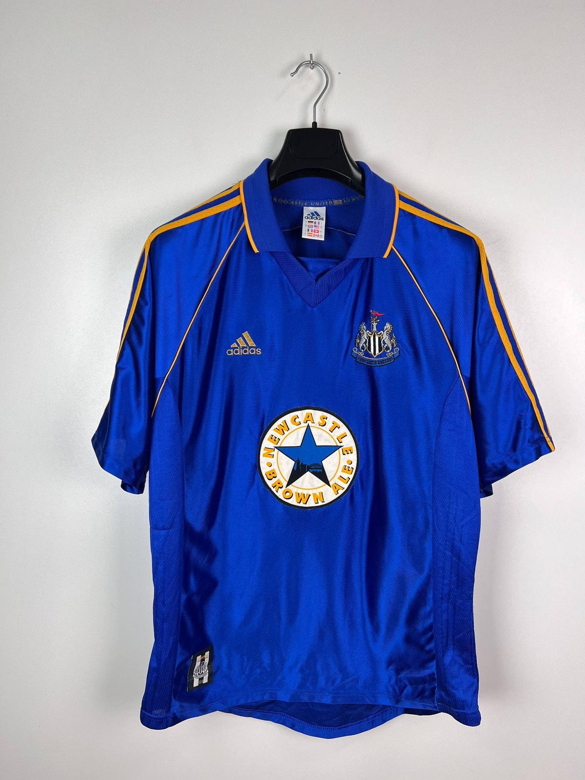 Adidas Newcastle United Adidas 1998/98 jersey size L Size US L / EU 52-54 / 3 - 1 Thumbnail
