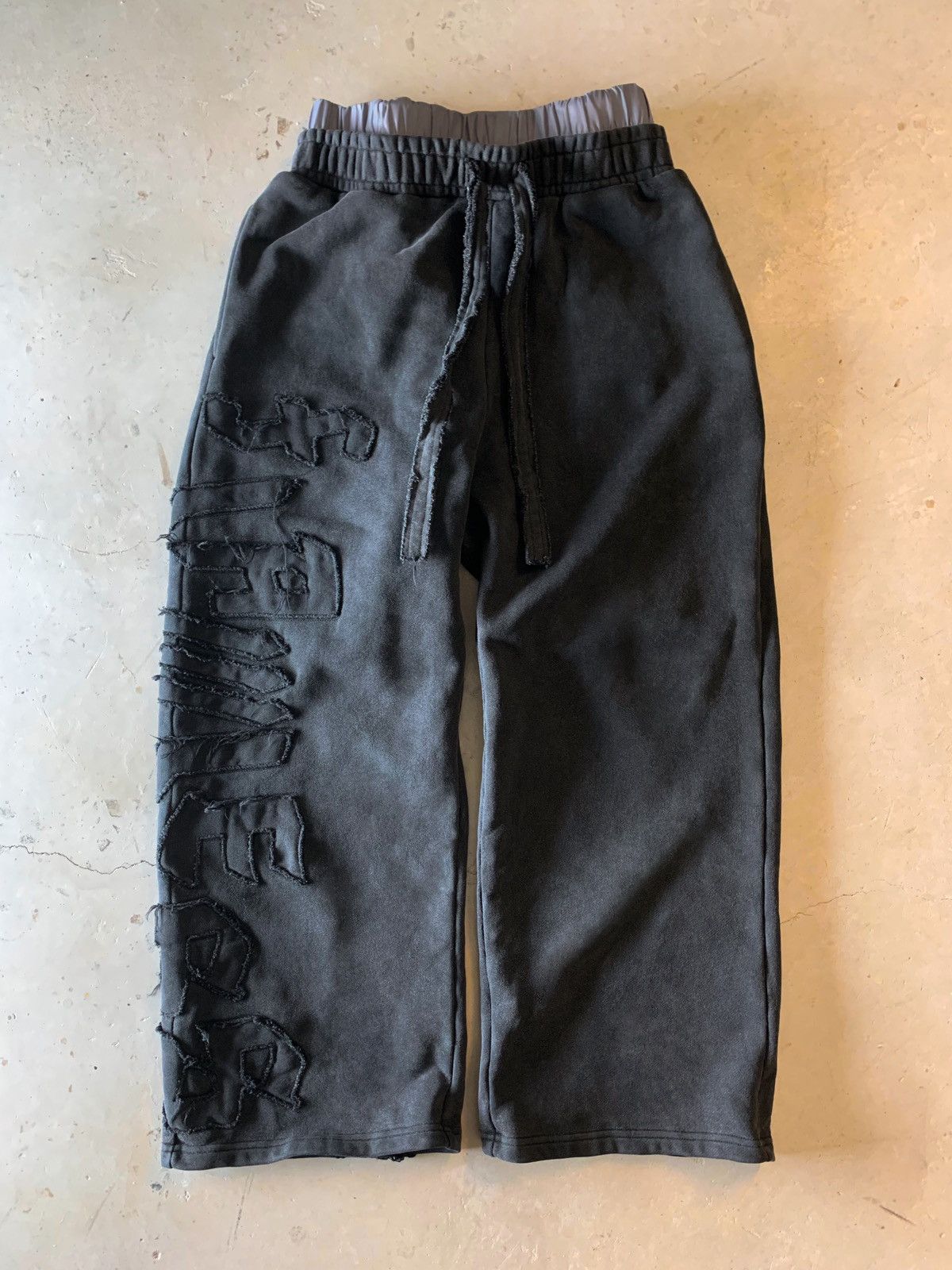 Designer × Vintage Flawless by Nature Baggy Sweats Size US 30 / EU 46 - 1 Thumbnail