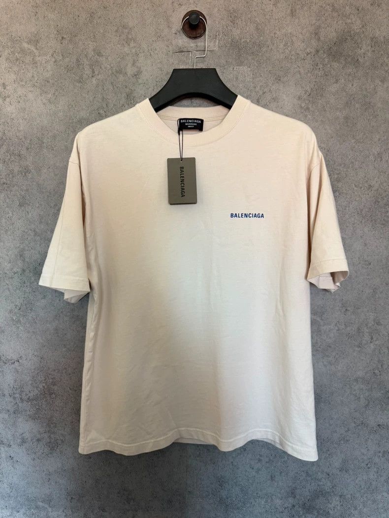 Balenciaga Balenciaga Beige Logo Short Sleeve Tee - dmc Size US M / EU 48-50 / 2 - 1 Thumbnail