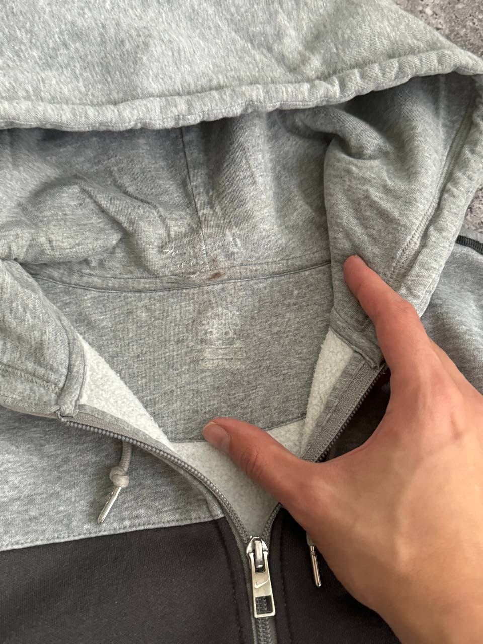 Nike Vintage Nike Swoosh Y2K oversized grey hoodie Size US XL / EU 56 / 4 - 7 Thumbnail