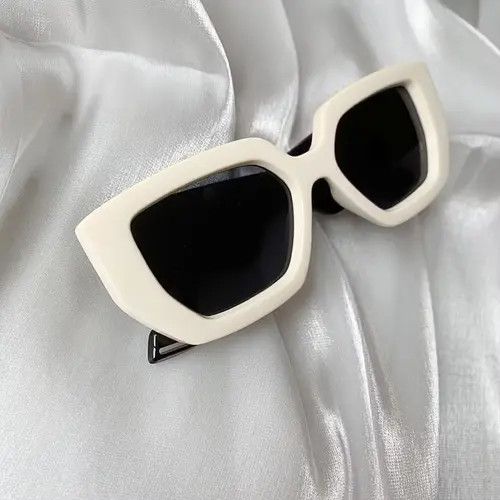 Vintage Retro punk sunglasses Size ONE SIZE - 4 Thumbnail