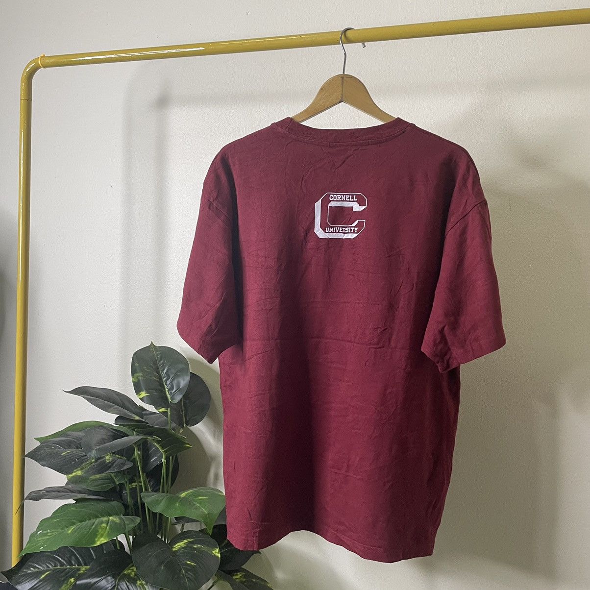 Vintage Vintage 1990s Cornell University Spell Out T Shirt Size US XL / EU 56 / 4 - 5 Thumbnail