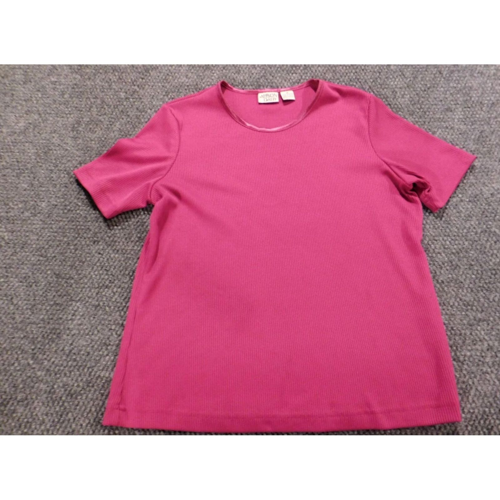 Vintage Allison Womens Blouse M Pink Crew Neck Short Sleeve Pullover Polyester Woven Ruffle Casual Top Size M / US 6-8 / IT 42-44 - 4 Thumbnail
