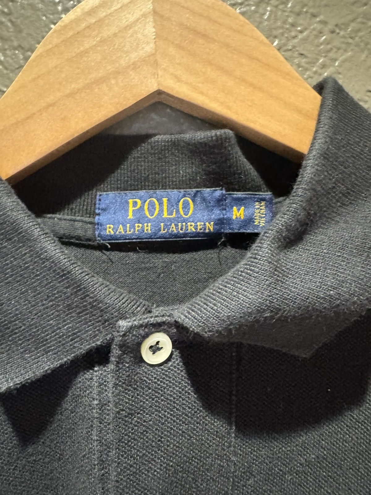 Polo Ralph Lauren Polo Ralph Lauren Black Yellow Medium Short Sleeve PreOwned Size US M / EU 48-50 / 2 - 2 Thumbnail