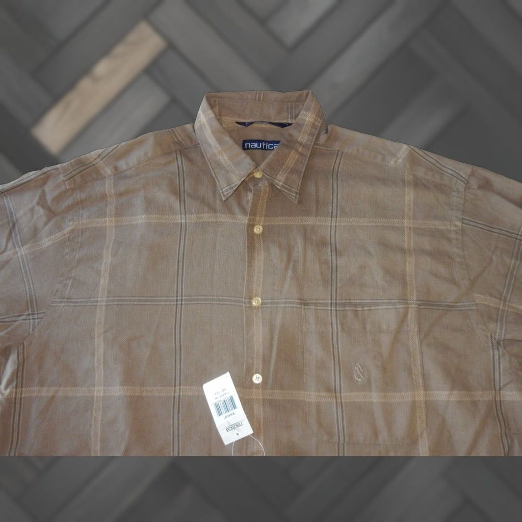 Nautica VINTAGE Nautica Men's Short Sleeve Plaid Button-Up Shirt Brown Large Cotton Size US L / EU 52-54 / 3 - 1 Thumbnail