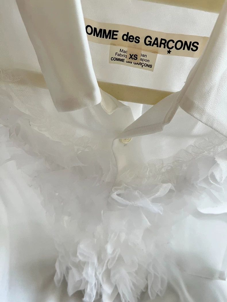 Comme des Garcons Comme Des Garcons Bouquet of flowers pinched white shirt Size XS / US 0-2 / IT 36-38 - 5 Thumbnail