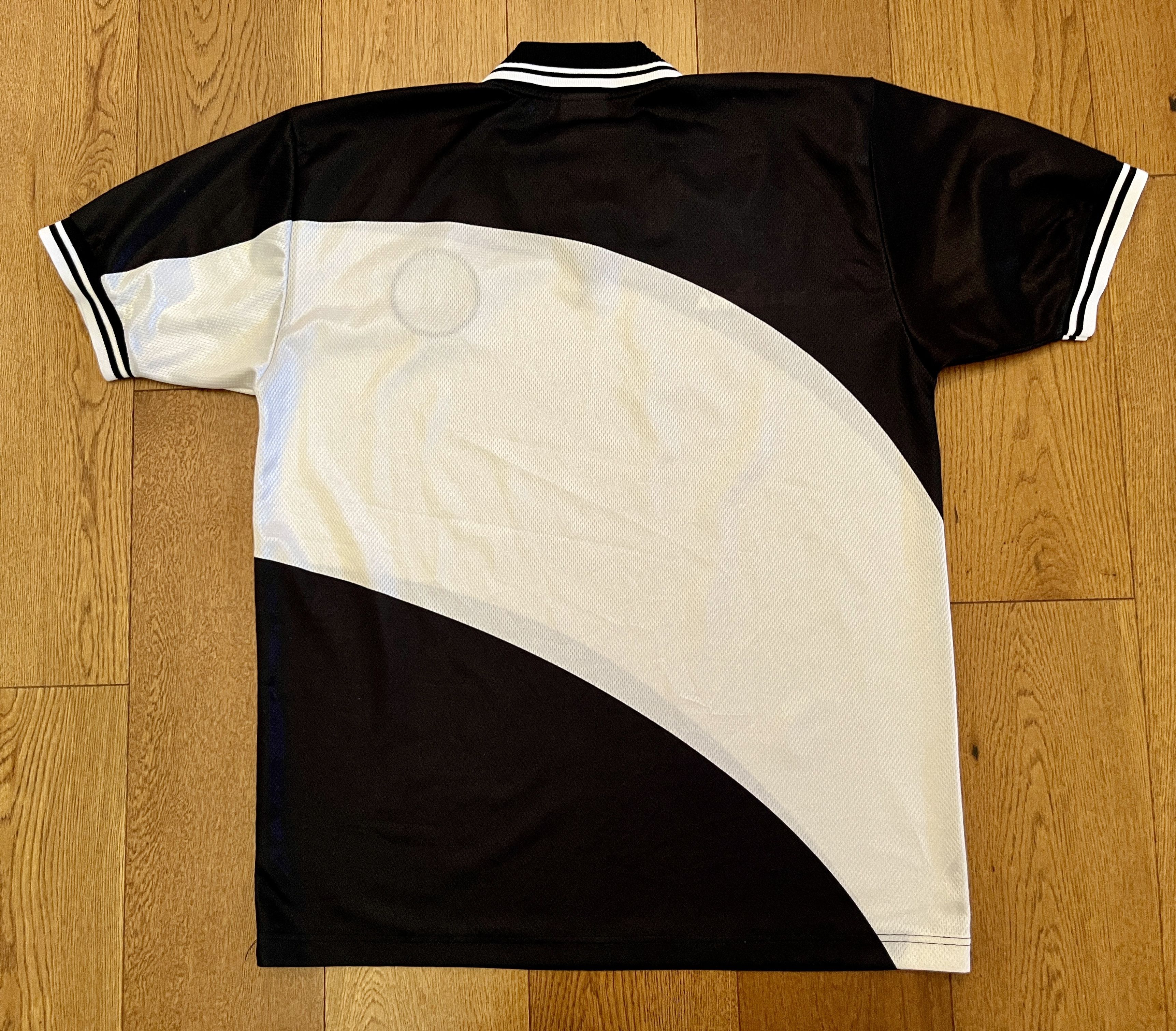 Diadora Vintage 1998 Udinese Calcio Diadora Soccer Jersey XL Size US XL / EU 56 / 4 - 6 Thumbnail