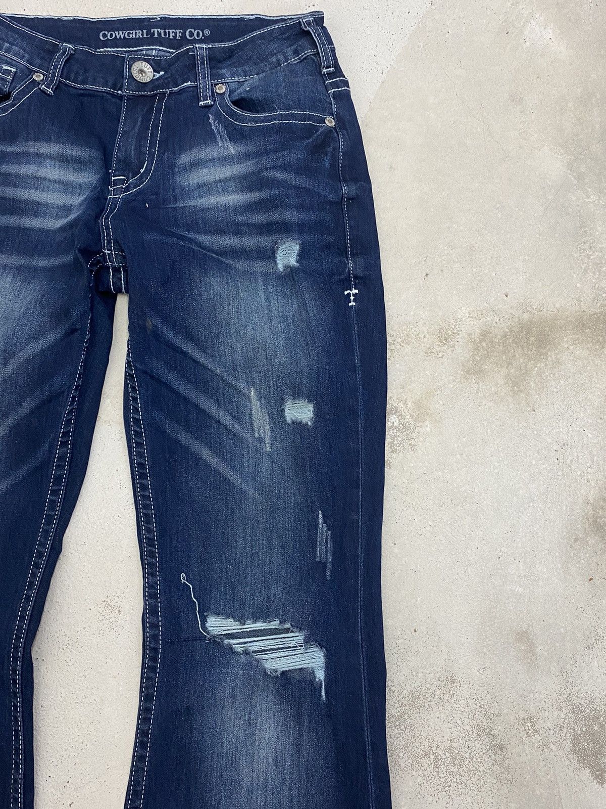Japanese Brand × Le Grande Bleu (L.G.B.) × Tornado Mart Flare Cowgirl Tuff Jean Blue Washed Whisker Distressed Size US 26 / EU 42 - 4 Thumbnail