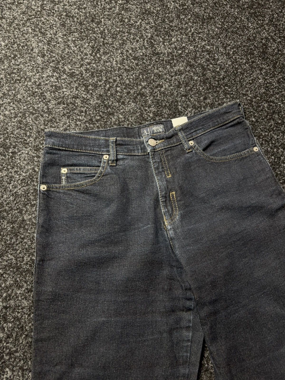 Giorgio Armani 00s Luxury Retro Armani Jeans J05 Dark Indigo Denim Jeans Size US 30 / EU 46 - 5 Thumbnail