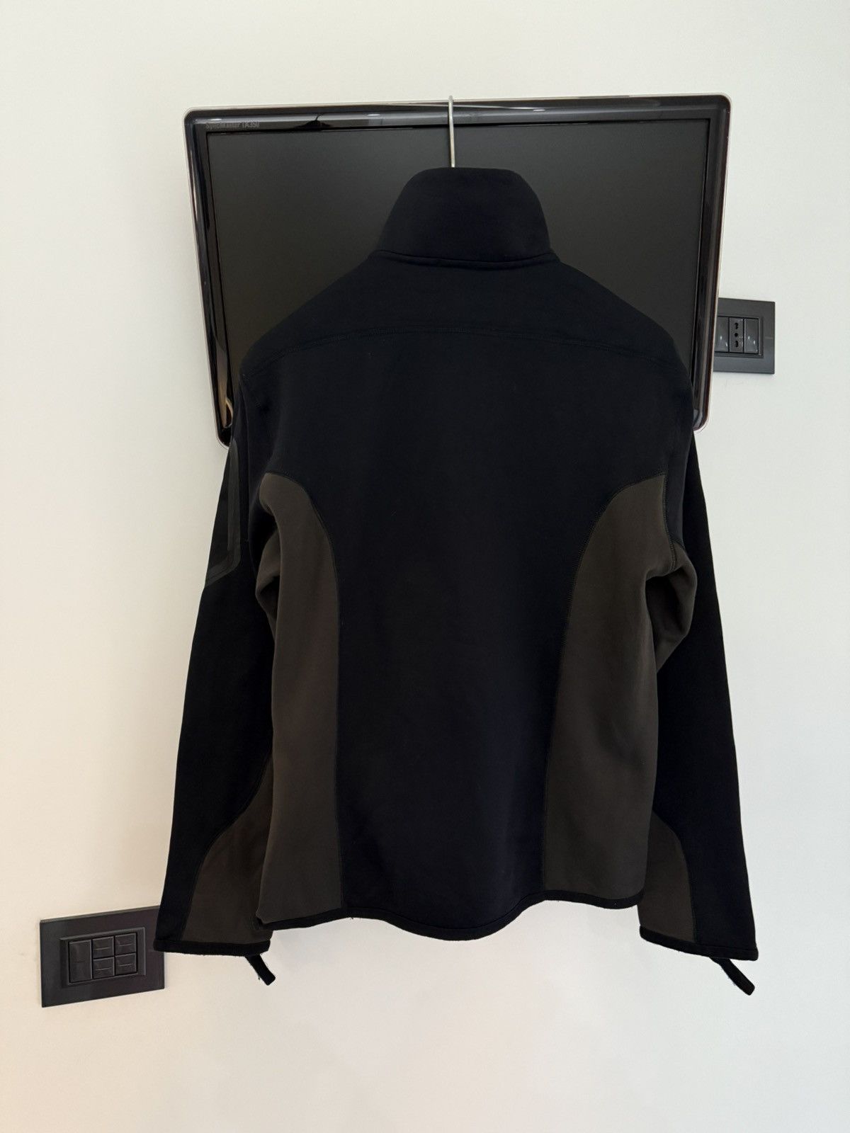 Moncler Moncler cardigan for mens Size US M / EU 48-50 / 2 - 2 Thumbnail