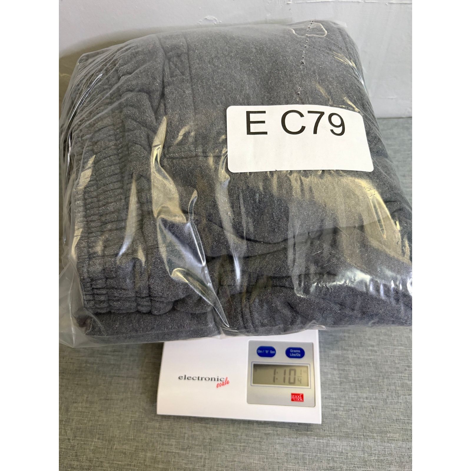 Other AND1 Men’s Cargo Sweatpants XL Gray Fleece Athletic Size US 36 / EU 52 - 11 Thumbnail