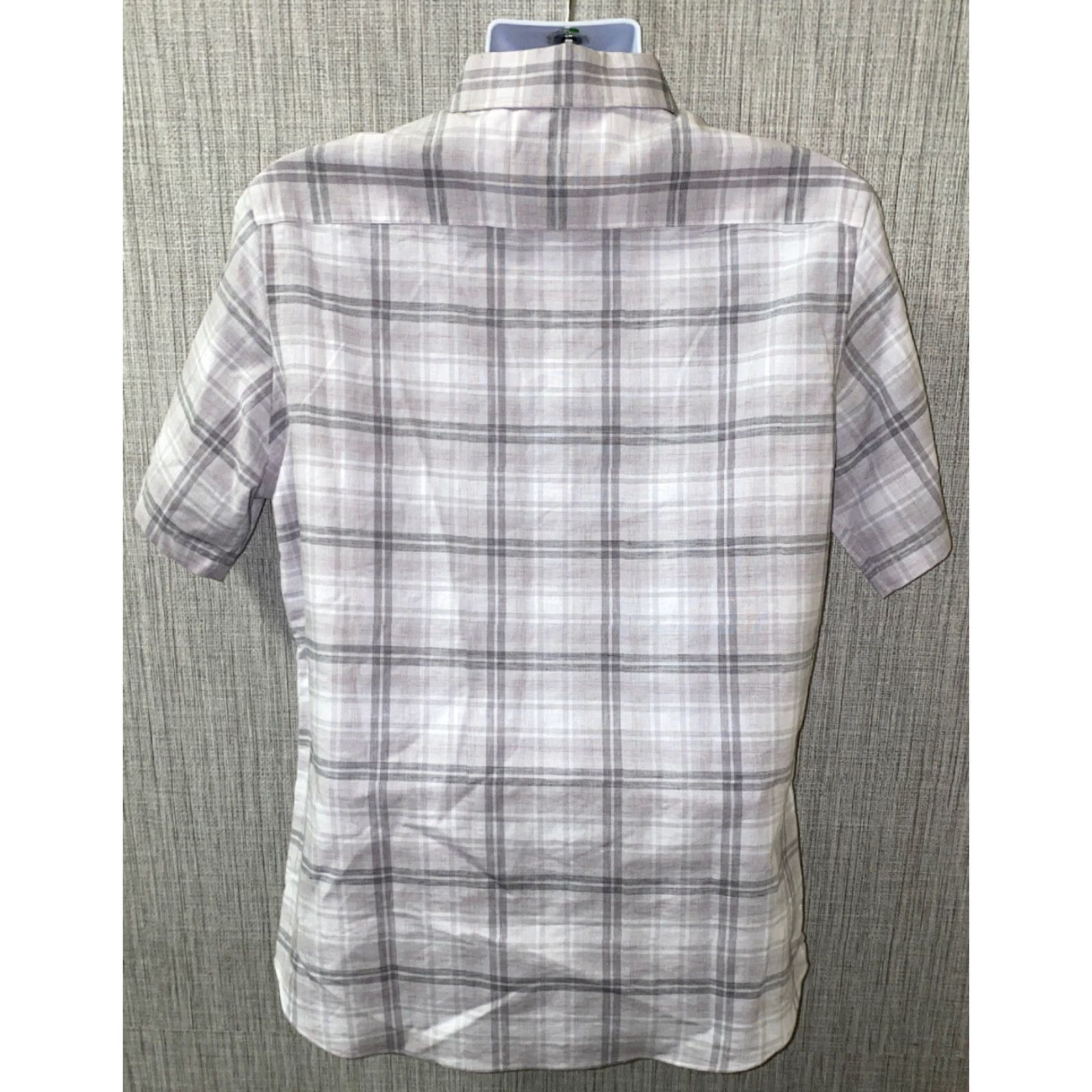 Vintage CROSBY & HOWARD Modern Gray Plaid Short Sleeve Button-Up Shirt Adult Large Mens Size US L / EU 52-54 / 3 - 5 Thumbnail