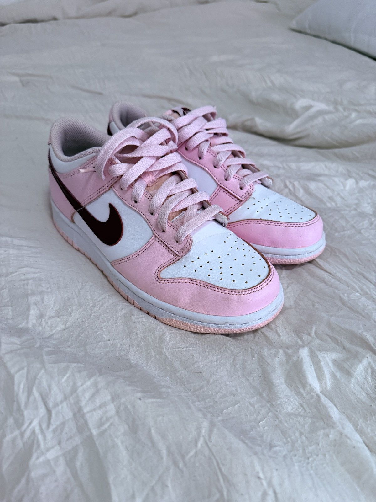 Nike Nike Dunk Low ‘Pink Foam’ Size US 6.5 / EU 39-40 - 1 Thumbnail