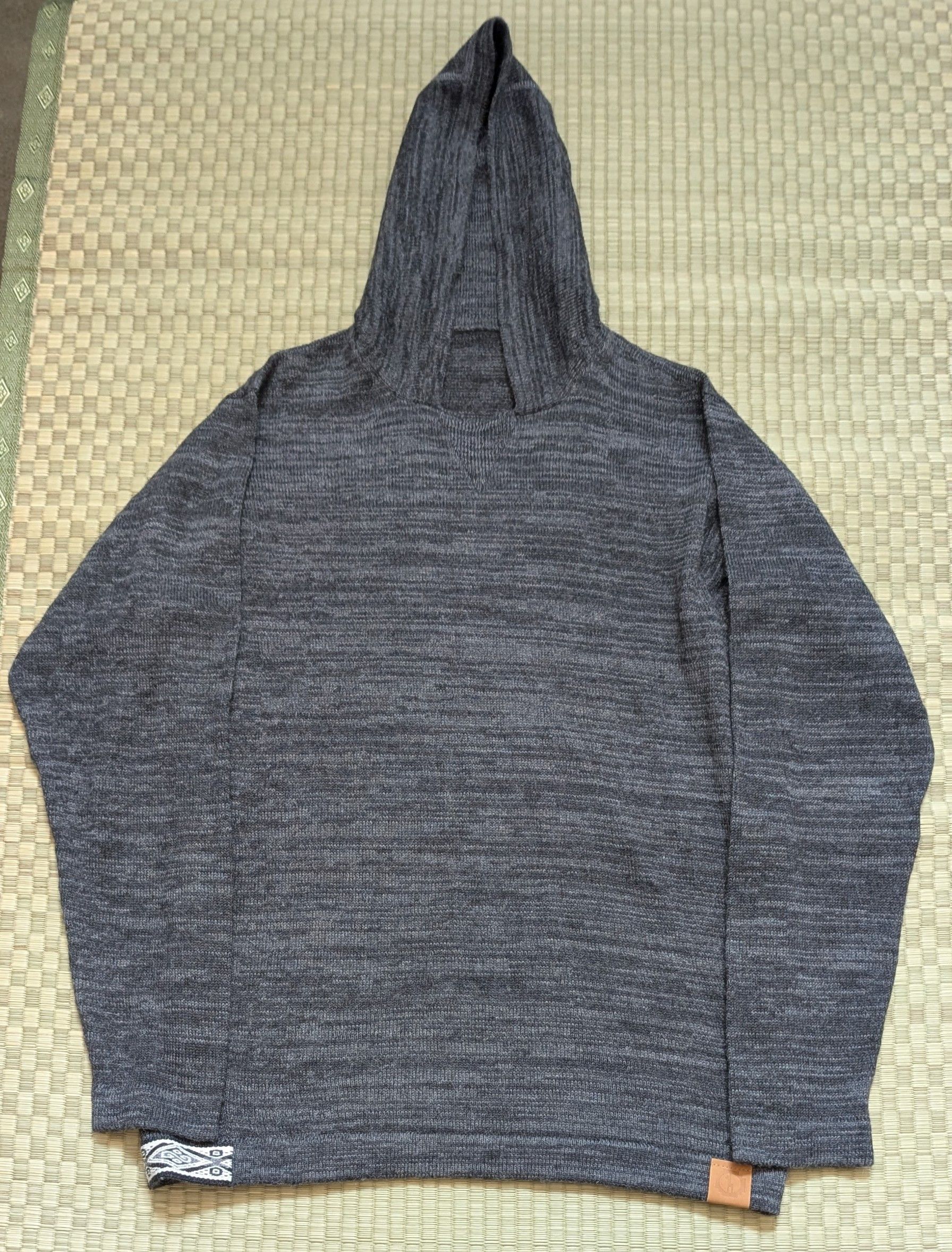 Other PAKA The Hoodie Royal Alpaca Blend Unisex Made in Peru Size US S / EU 44-46 / 1 - 1 Thumbnail
