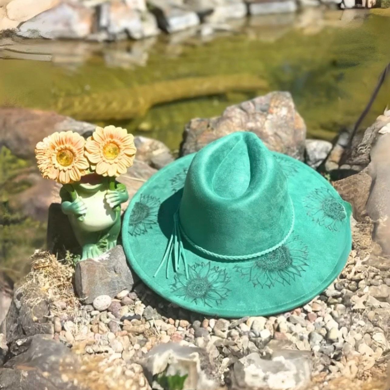Handmade Green Faux Suede Wide Flat Brim Hat Sunflowers ADJUSTABLE SZ Size ONE SIZE - 24 Thumbnail