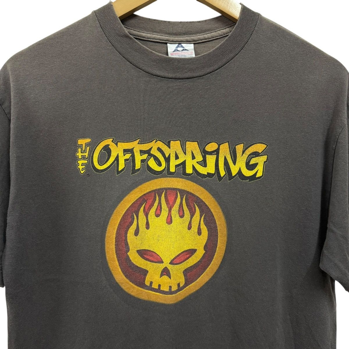 Band Tees Vintage Y2k The Offspring Conspiration Of One Tour Tshirt Size US M / EU 48-50 / 2 - 3 Thumbnail